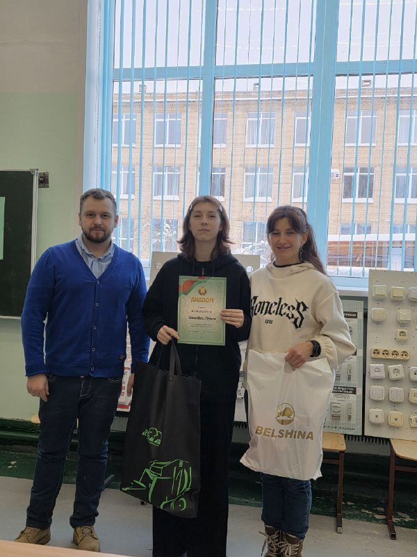 Конкурс: Лучший по профессии10 января в государственном учреждении образования "Бобруйский государственный механико-технологический колледж" прошел профессиональный конкурс по электротехнике "Лучший по профессии", в котором приняли участие учащиеся учрежд