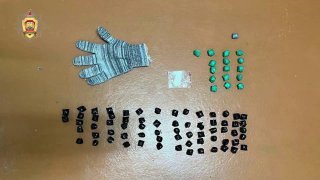 ️Цена «легких денег»: задержан несовершеннолетний закладчикВ областном центре сотрудники наркоконтроля Ленинского РУВД Могилева задержали с поличным 17-летнего местного жителя, который занимался распространением наркотиков.